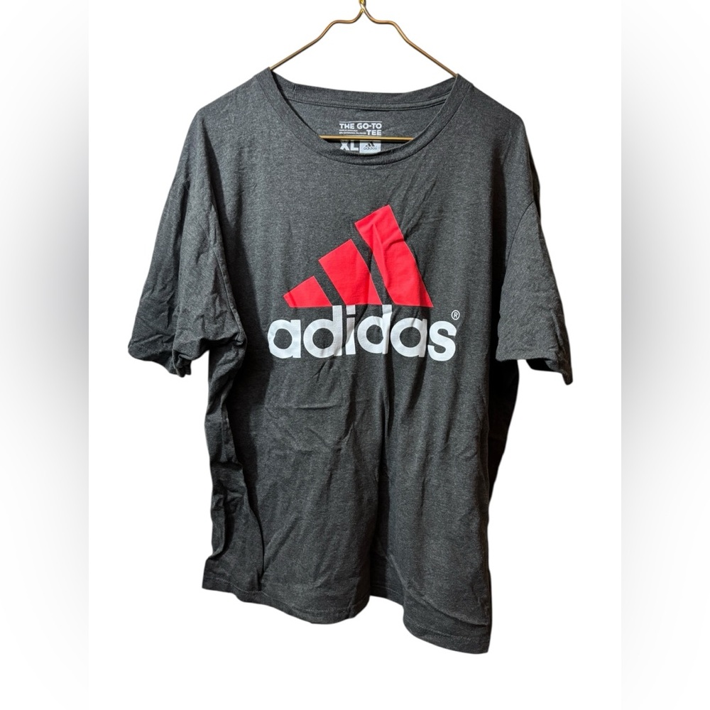 Adidas | tshirt tee shirt xl the go to tee